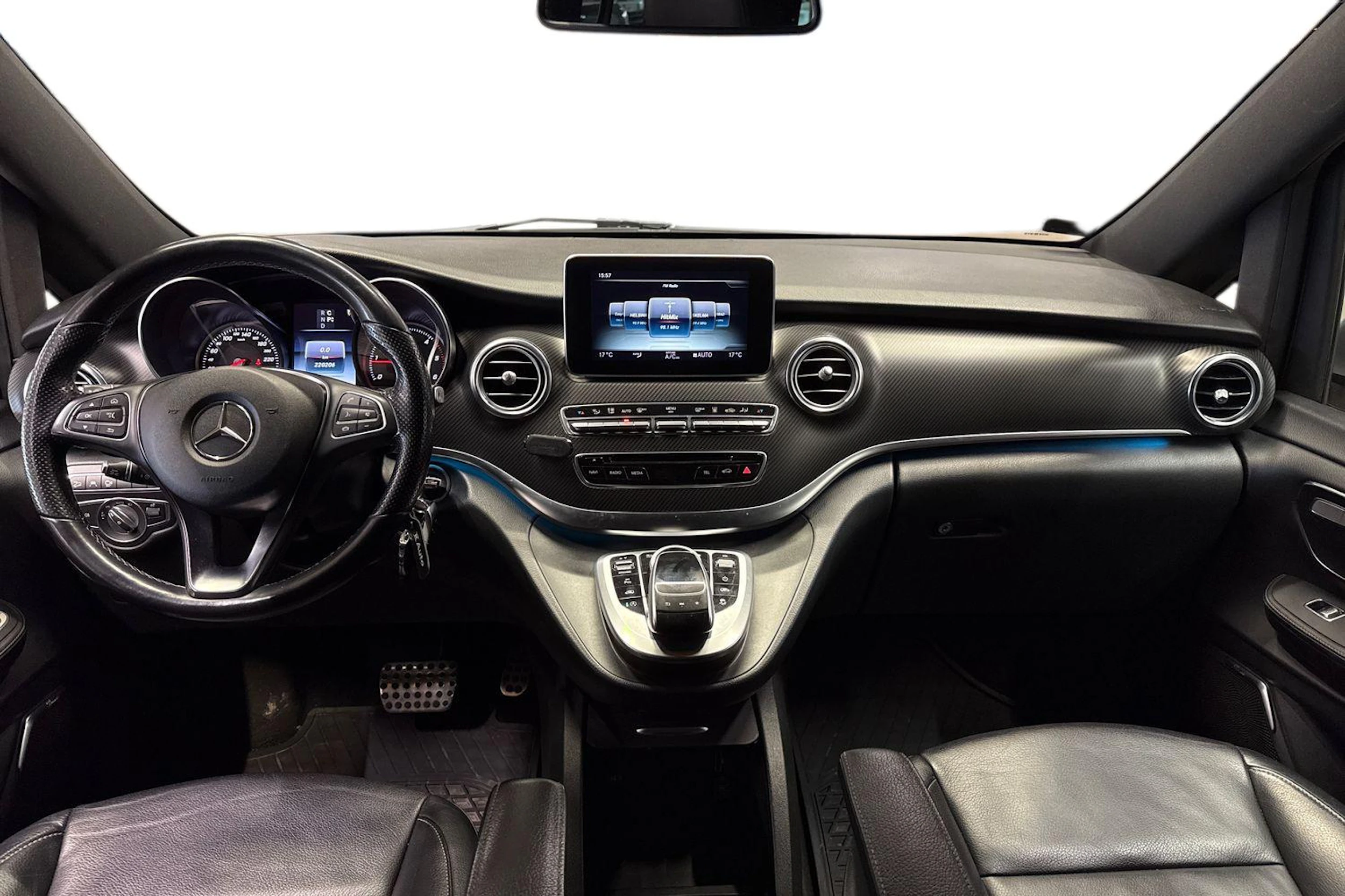 hopea Mercedes-Benz V 2017 kuva 9.