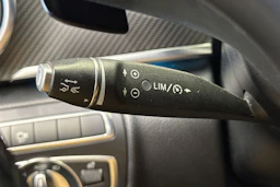 hopea Mercedes-Benz V 2017 kuva 23.