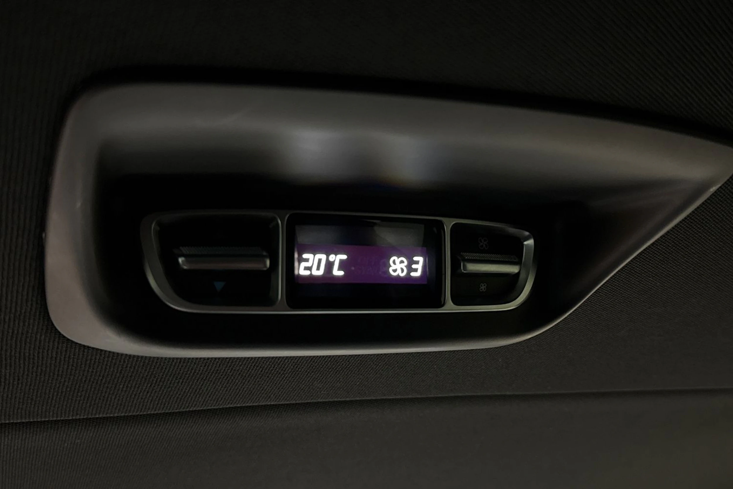 hopea Mercedes-Benz V 2017 kuva 32.