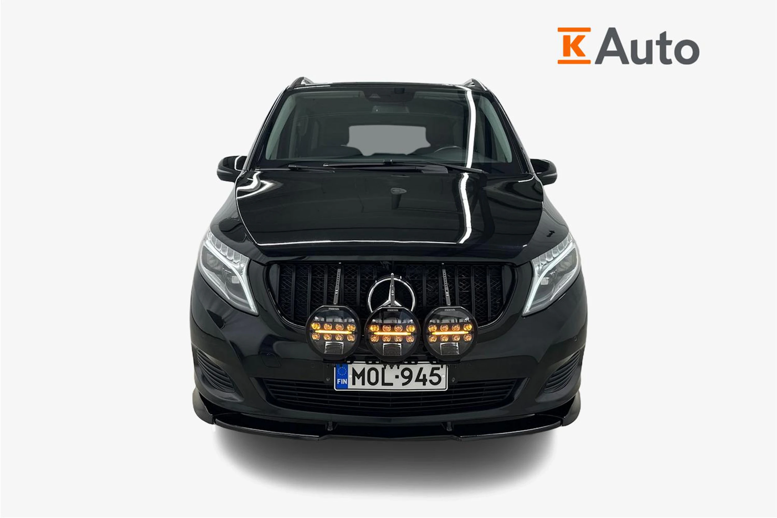 musta Mercedes-Benz V 2017 kuva 4.