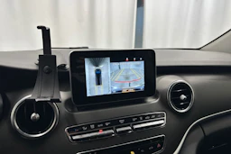 musta Mercedes-Benz V 2017 kuva 18.