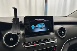 musta Mercedes-Benz V 2017 kuva 20.