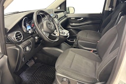 valkoinen Mercedes-Benz V 2018 kuva 8.
