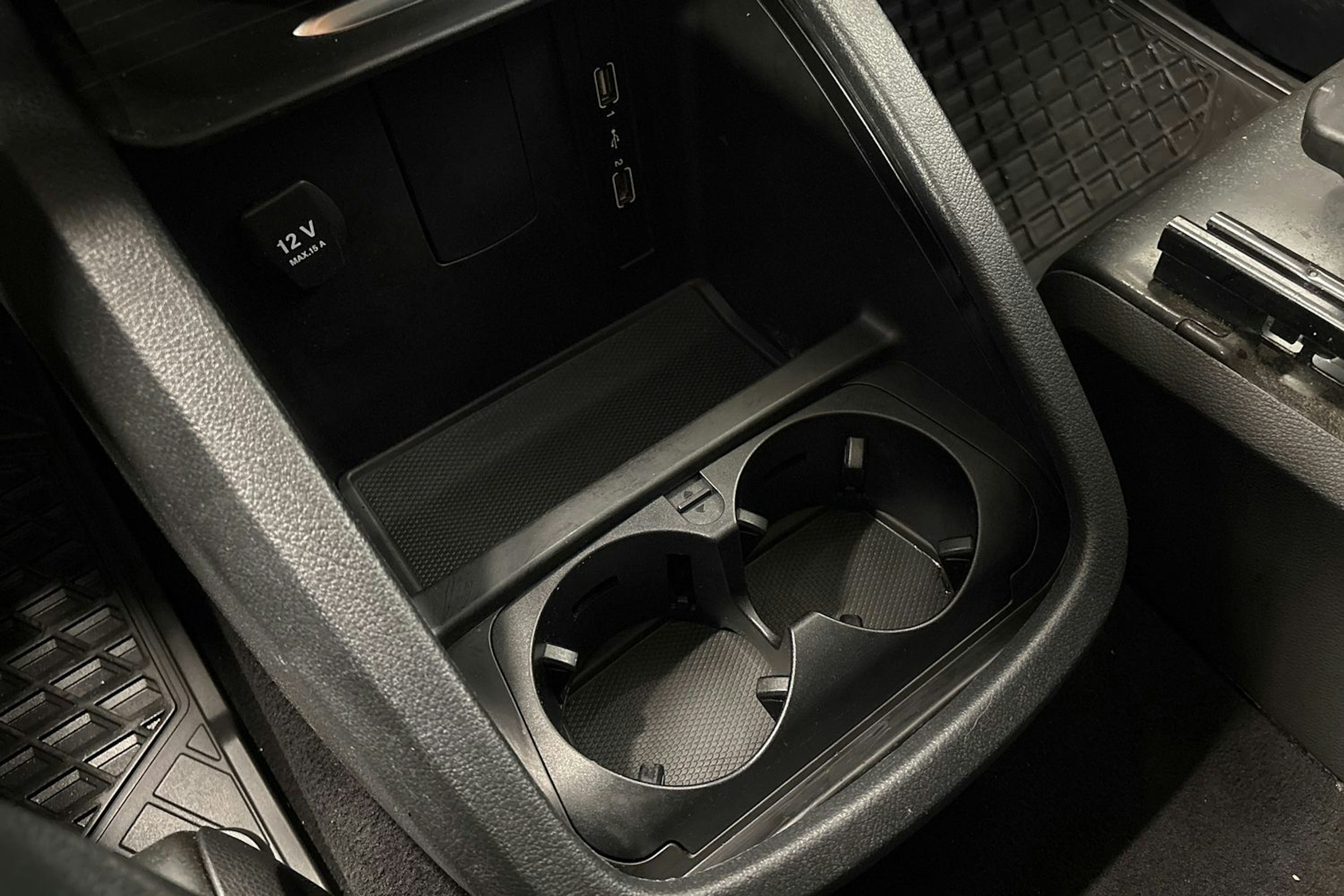 valkoinen Mercedes-Benz V 2018 kuva 20.