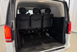 valkoinen Mercedes-Benz V 2018 kuva 28.