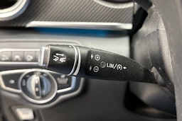 musta Mercedes-Benz V 2018 kuva 17.