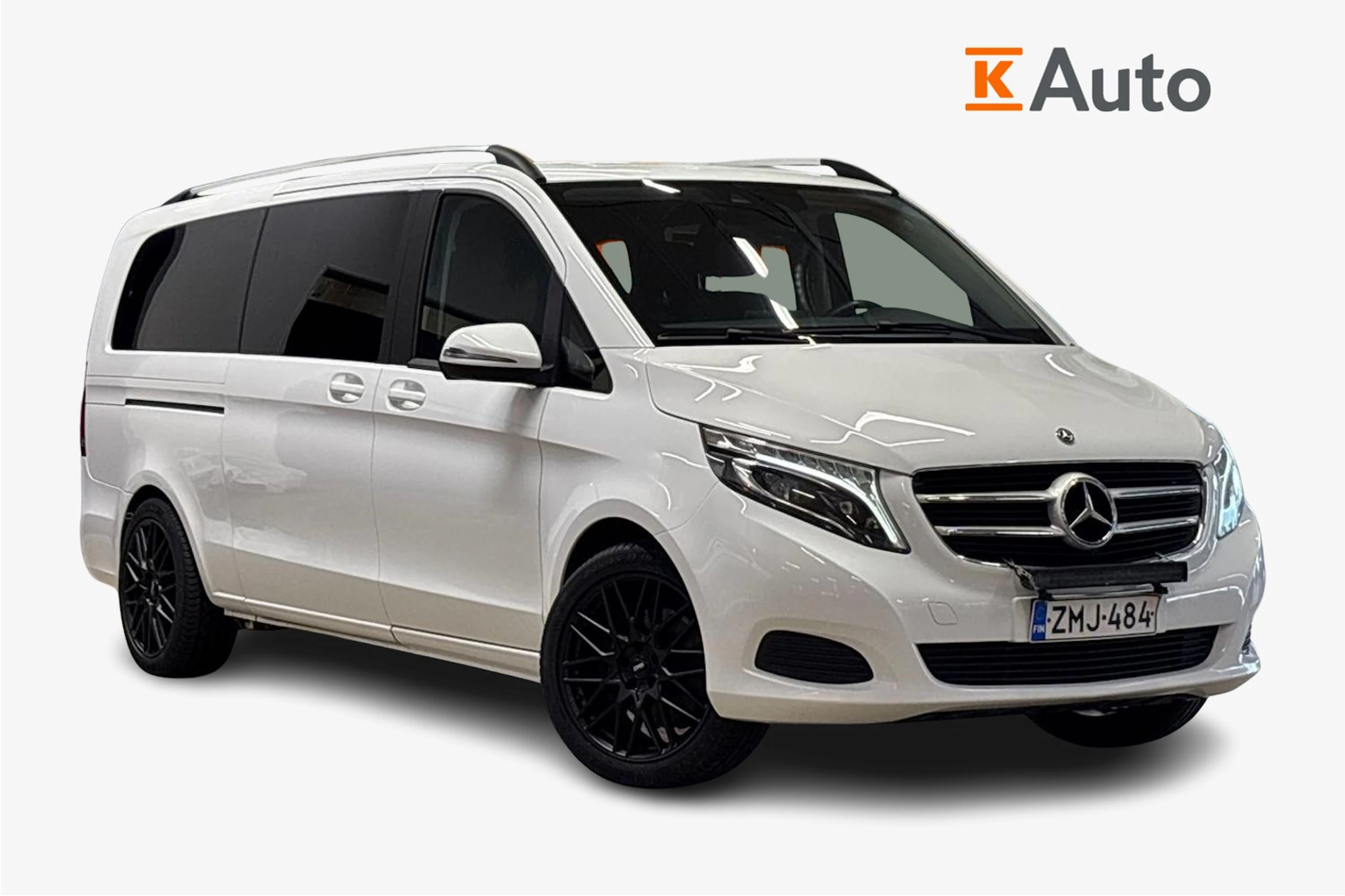 valkoinen Mercedes-Benz V 2018 kuva 1.