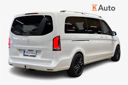 valkoinen Mercedes-Benz V 2018 kuva 3.