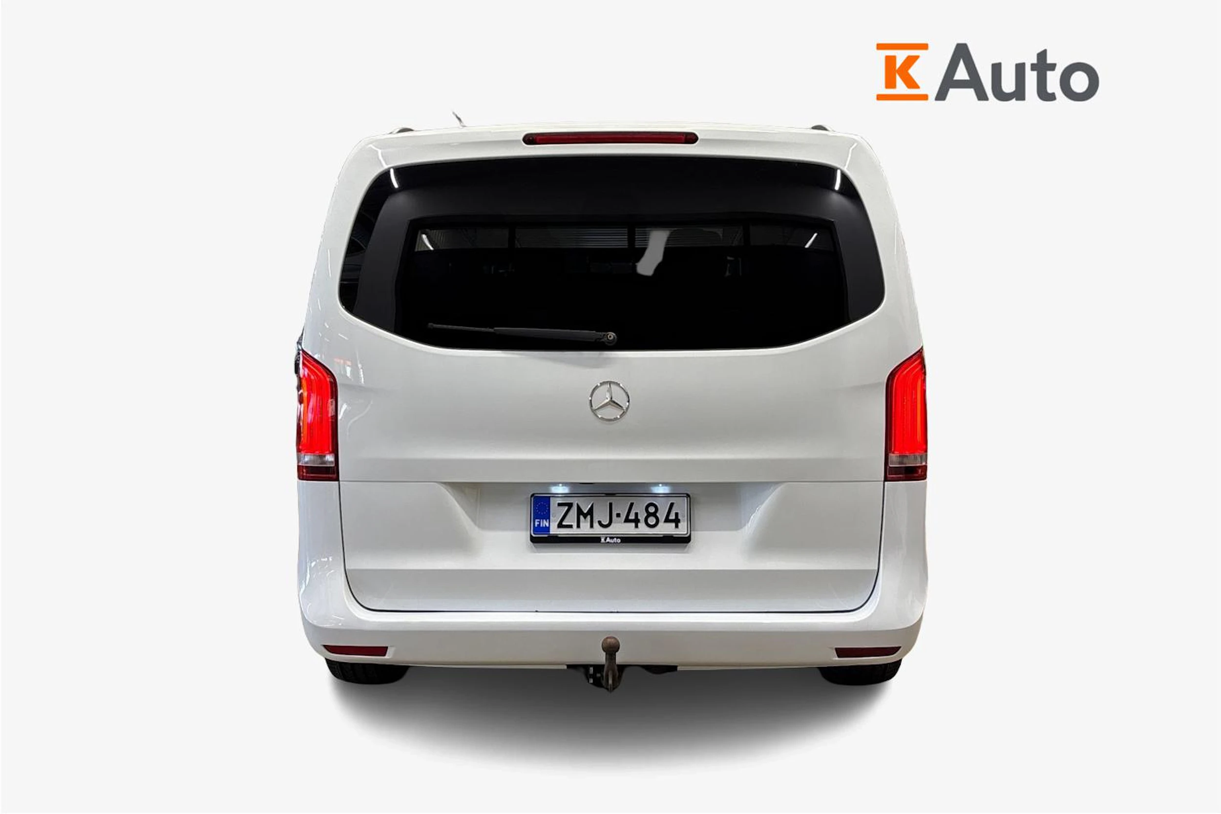 valkoinen Mercedes-Benz V 2018 kuva 4.