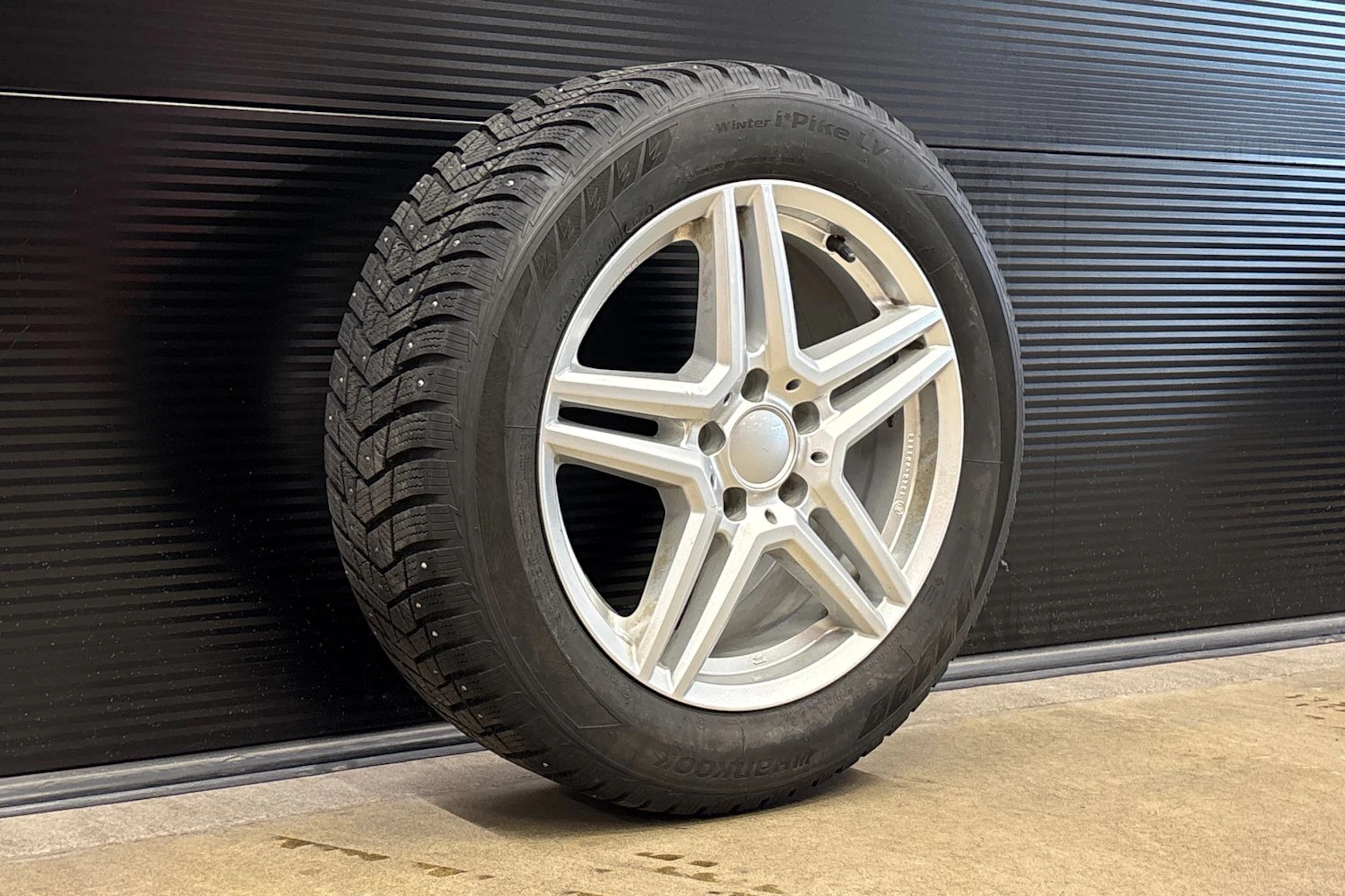 valkoinen Mercedes-Benz V 2018 kuva 13.