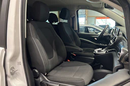 valkoinen Mercedes-Benz V 2018 kuva 15.