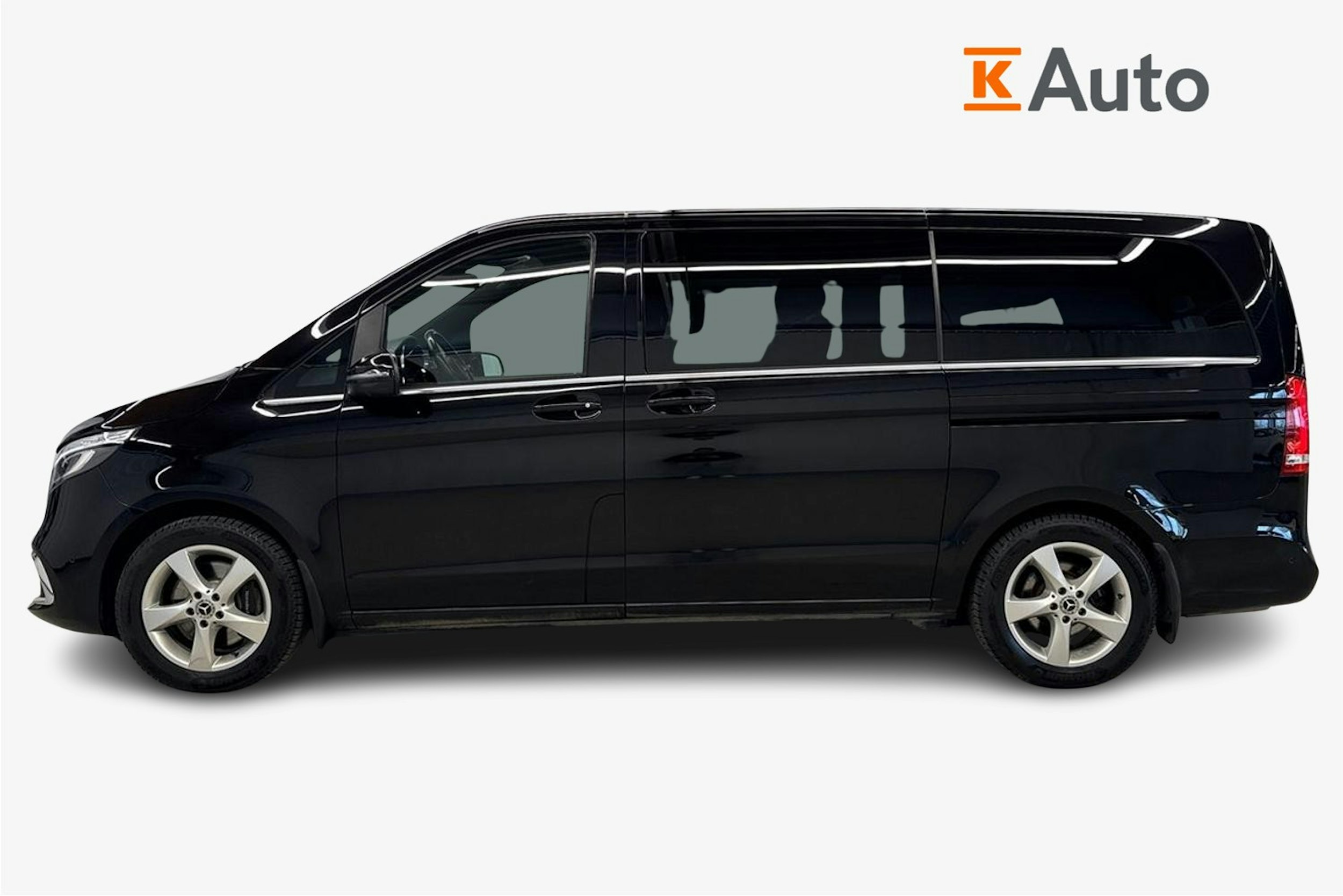 musta Mercedes-Benz V 2019 kuva 7.