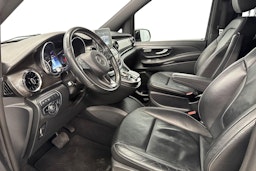 musta Mercedes-Benz V 2019 kuva 8.