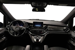musta Mercedes-Benz V 2019 kuva 11.