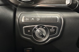 musta Mercedes-Benz V 2019 kuva 23.