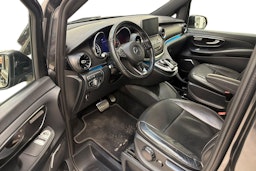 harmaa Mercedes-Benz V 2019 kuva 7.