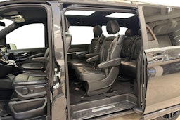 harmaa Mercedes-Benz V 2019 kuva 10.