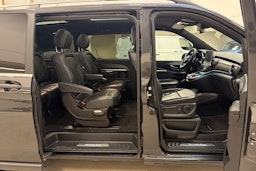 harmaa Mercedes-Benz V 2019 kuva 16.