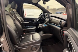harmaa Mercedes-Benz V 2019 kuva 21.