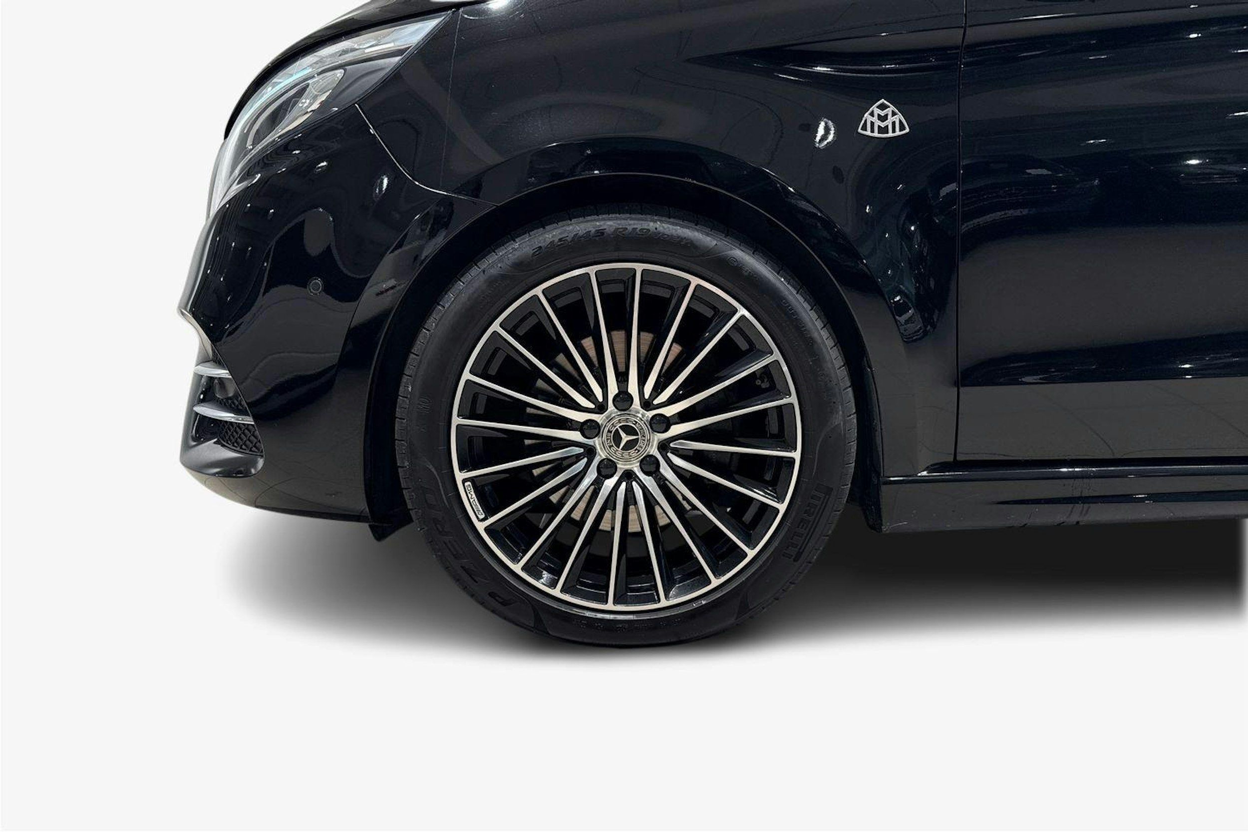 musta Mercedes-Benz V 2020 kuva 9.