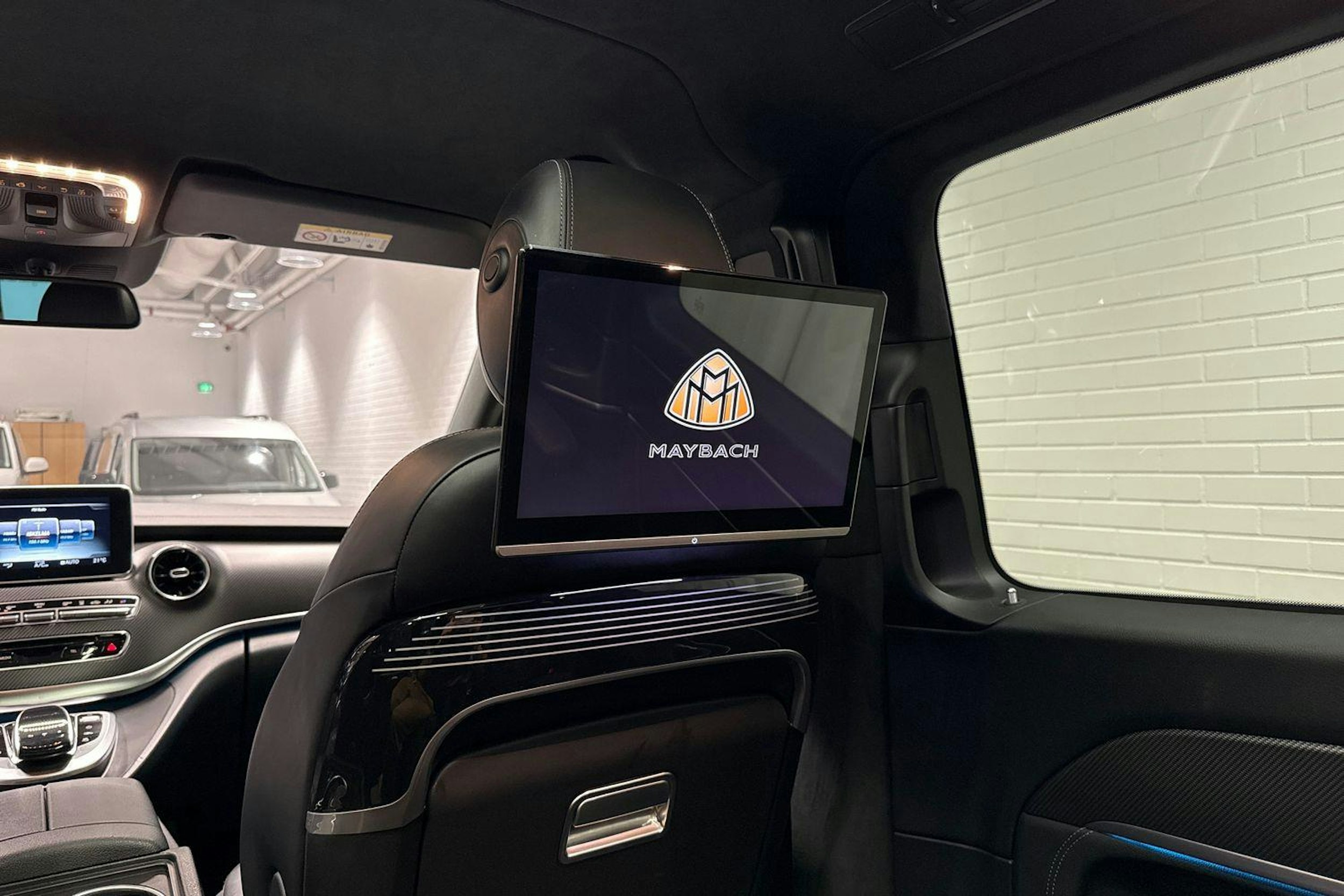 musta Mercedes-Benz V 2020 kuva 15.