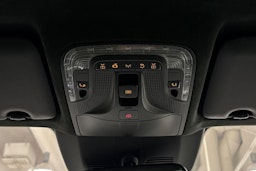 musta Mercedes-Benz V 2020 kuva 20.