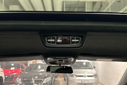 musta Mercedes-Benz V 2020 kuva 23.