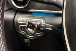 musta Mercedes-Benz V 2020 kuva 31.