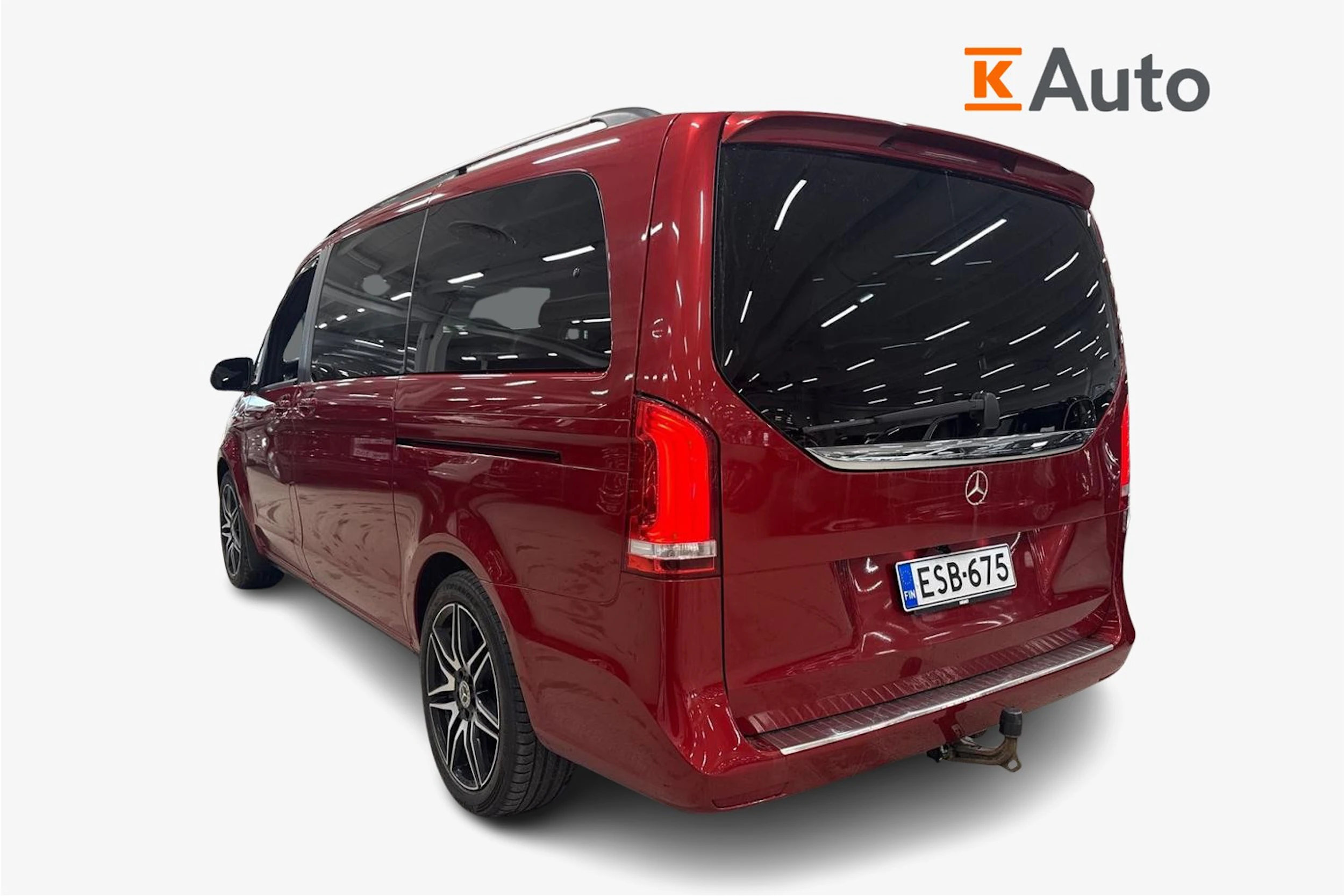 punainen Mercedes-Benz V 2020 kuva 2.