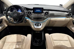 harmaa Mercedes-Benz V 2020 kuva 9.