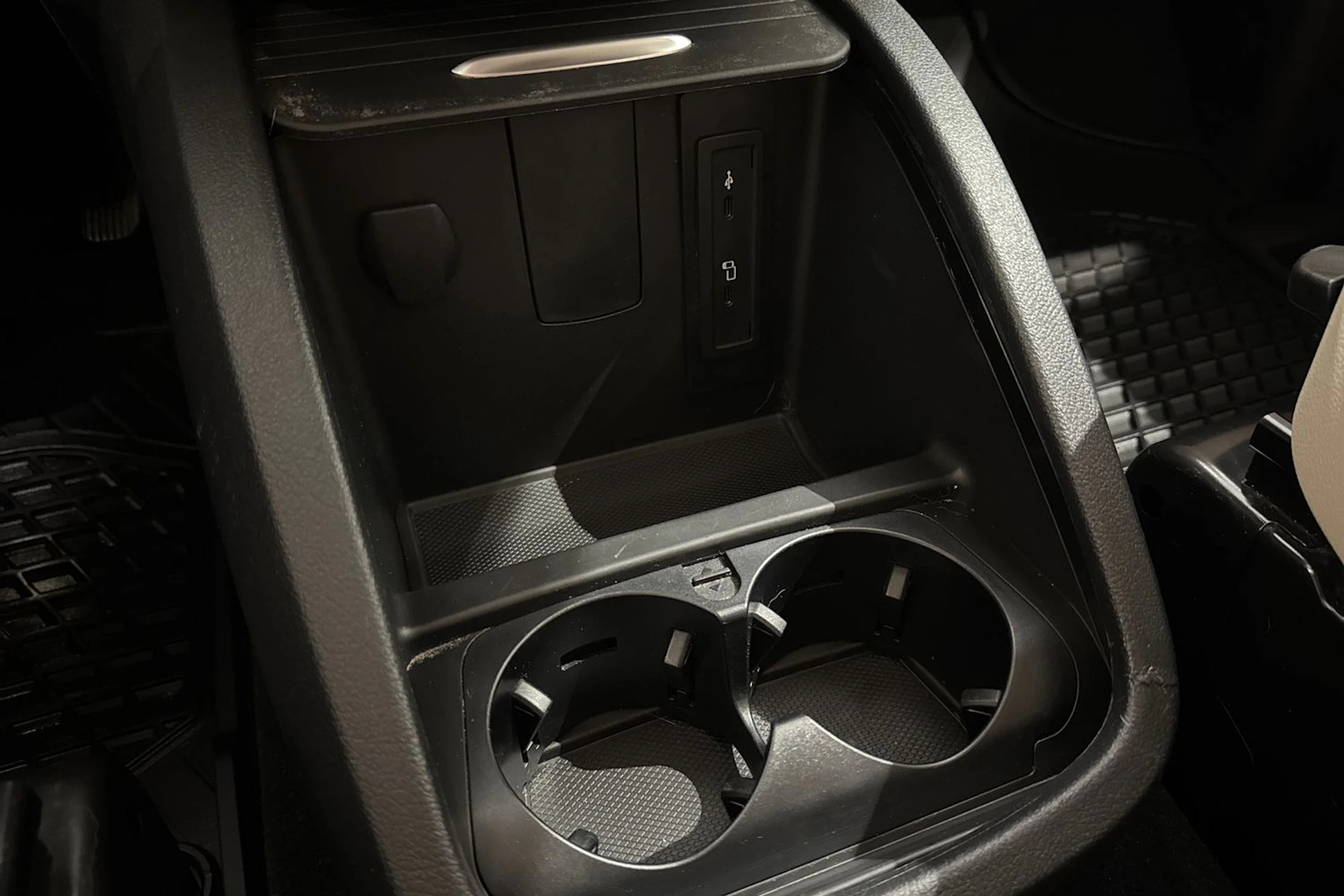 harmaa Mercedes-Benz V 2020 kuva 33.