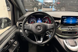 Harmaa Mercedes-Benz V 2021 kuva 10.
