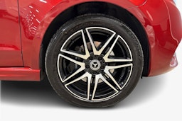 met. punainen Mercedes-Benz V 2021 kuva 11.