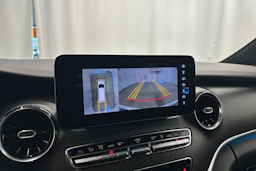 valkoinen Mercedes-Benz V 2021 kuva 21.