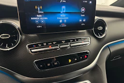 valkoinen Mercedes-Benz V 2021 kuva 23.