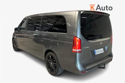 harmaa Mercedes-Benz V 2023 kuva 2.