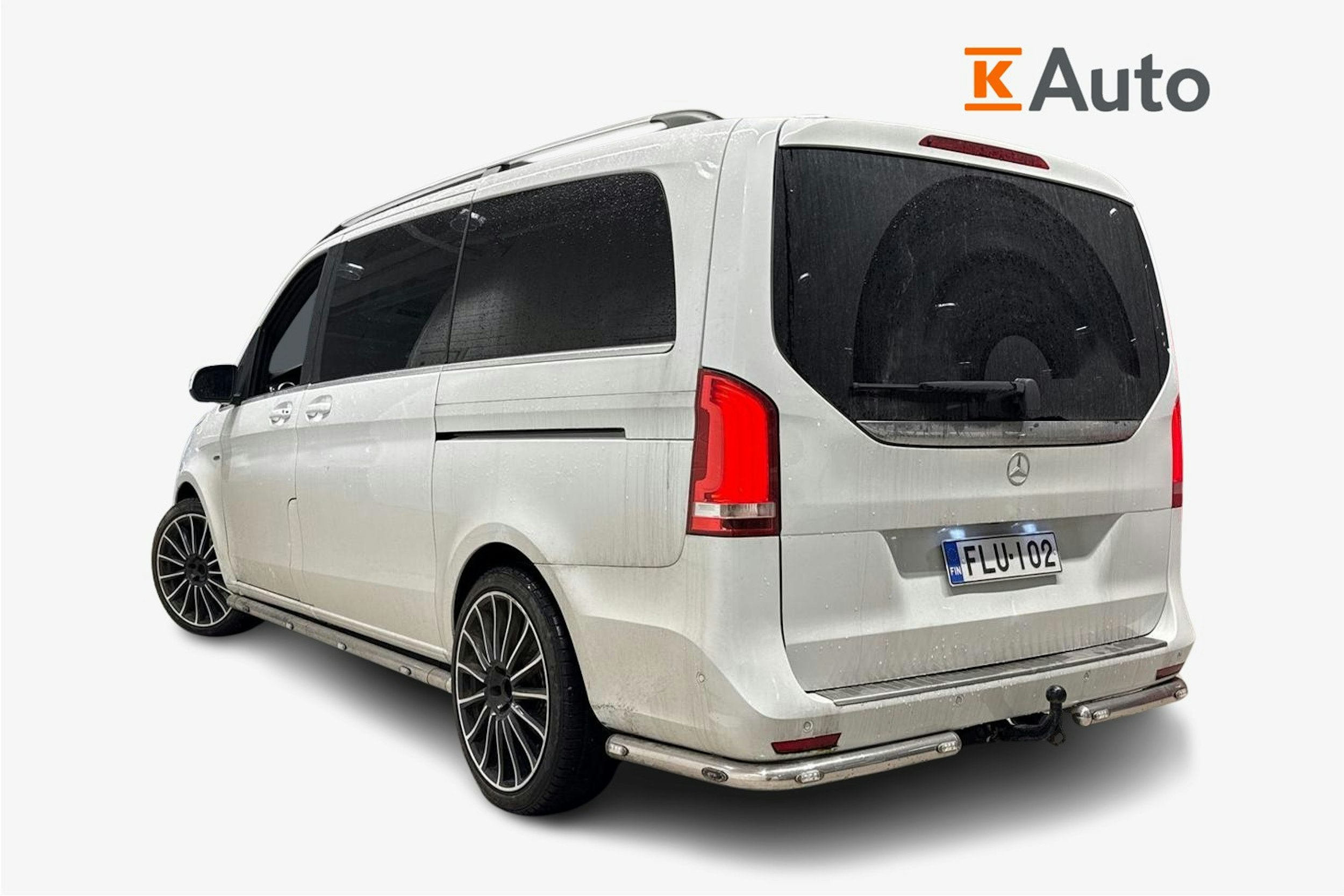 Valkoinen Mercedes-Benz V-Klasse 2016 kuva 2.