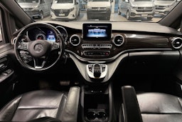 Valkoinen Mercedes-Benz V-Klasse 2016 kuva 6.