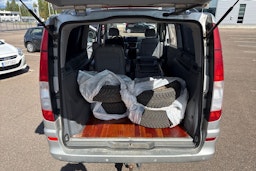 Valkoinen Mercedes-Benz Viano 2006 kuva 22.
