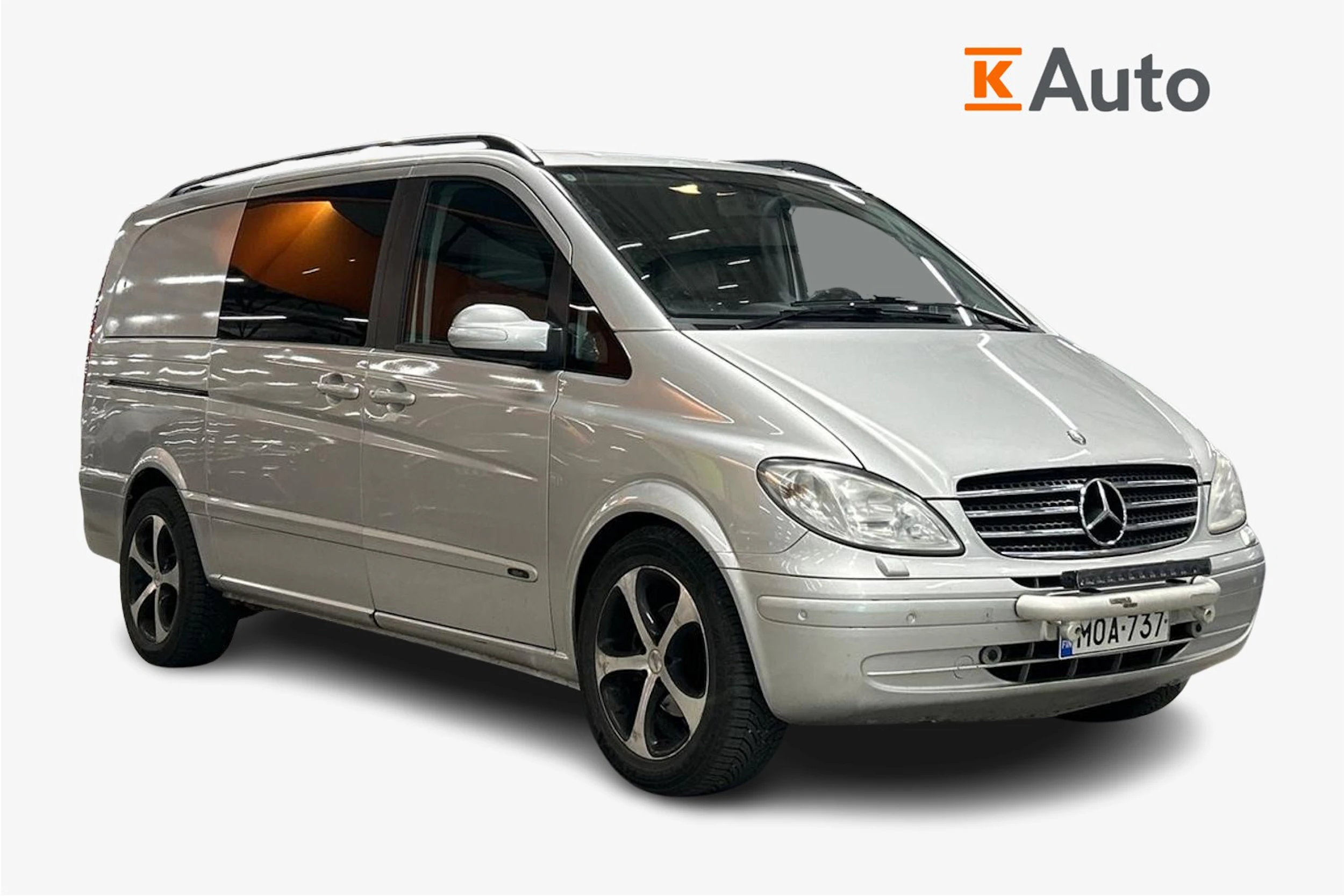 harmaa Mercedes-Benz Viano 2007 kuva 1.