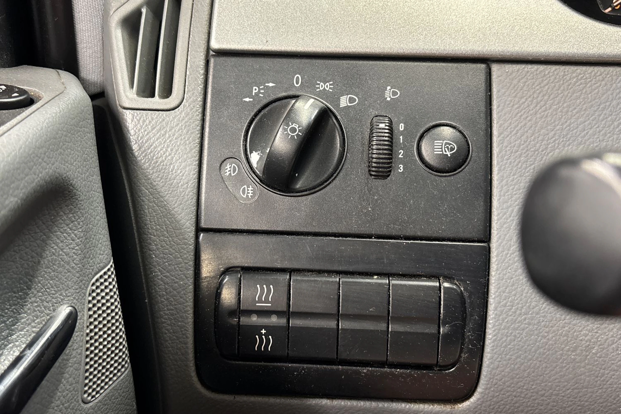 harmaa Mercedes-Benz Viano 2007 kuva 16.