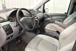 musta Mercedes-Benz Viano 2008 kuva 6.