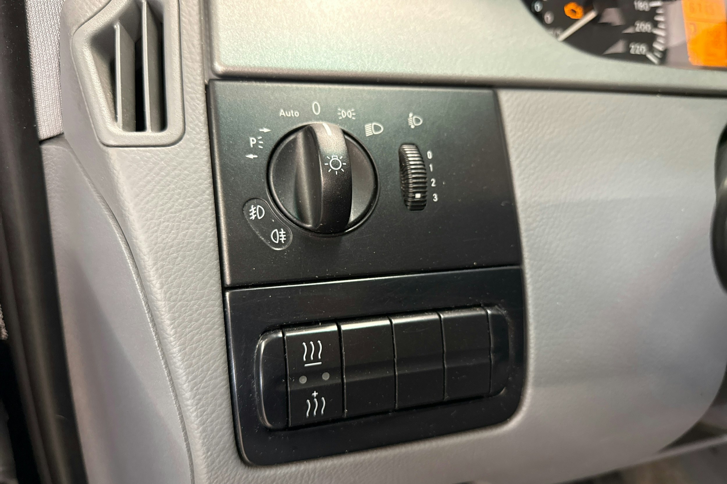 musta Mercedes-Benz Viano 2008 kuva 15.