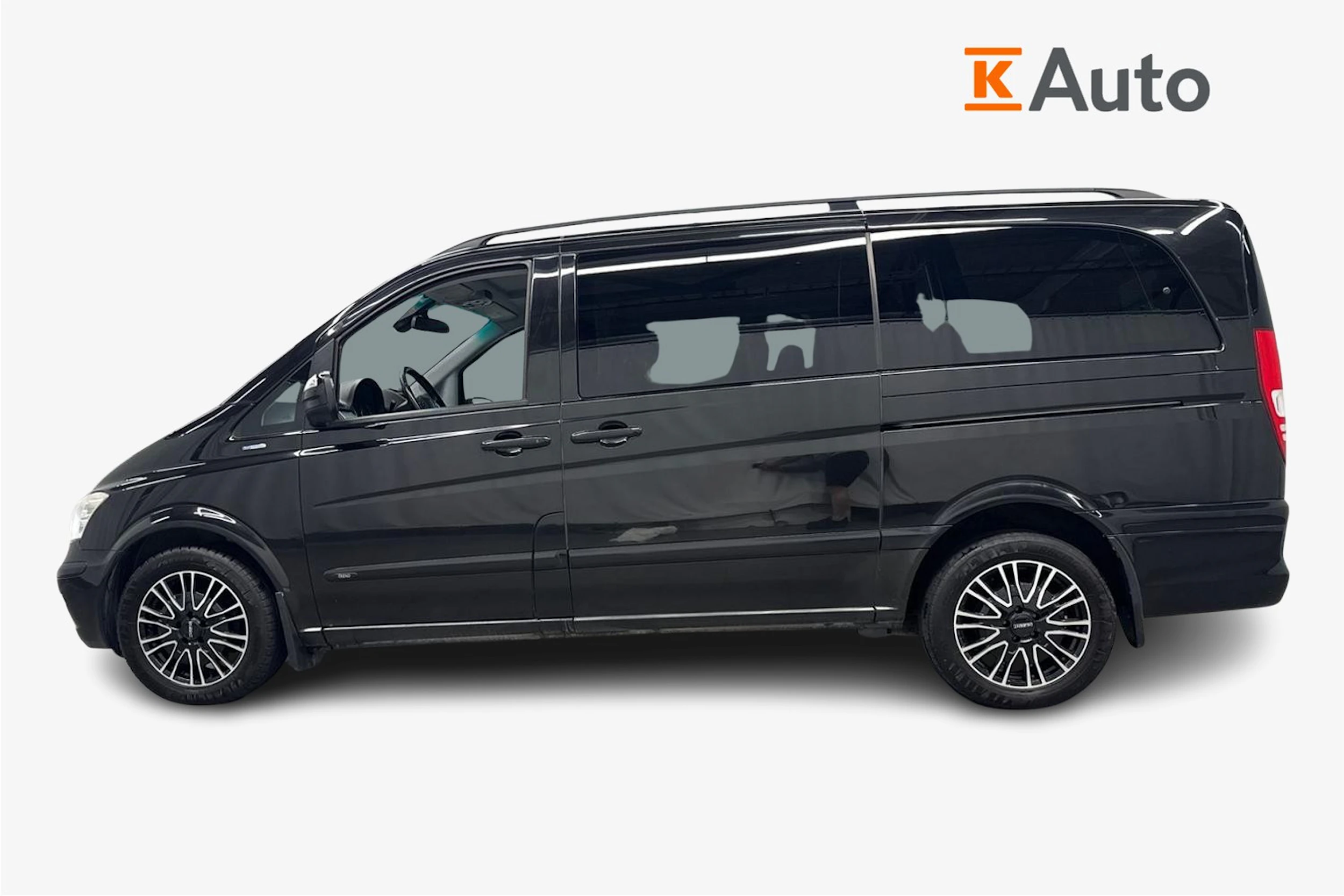 musta Mercedes-Benz Viano 2011 kuva 5.