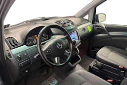 musta Mercedes-Benz Viano 2011 kuva 6.