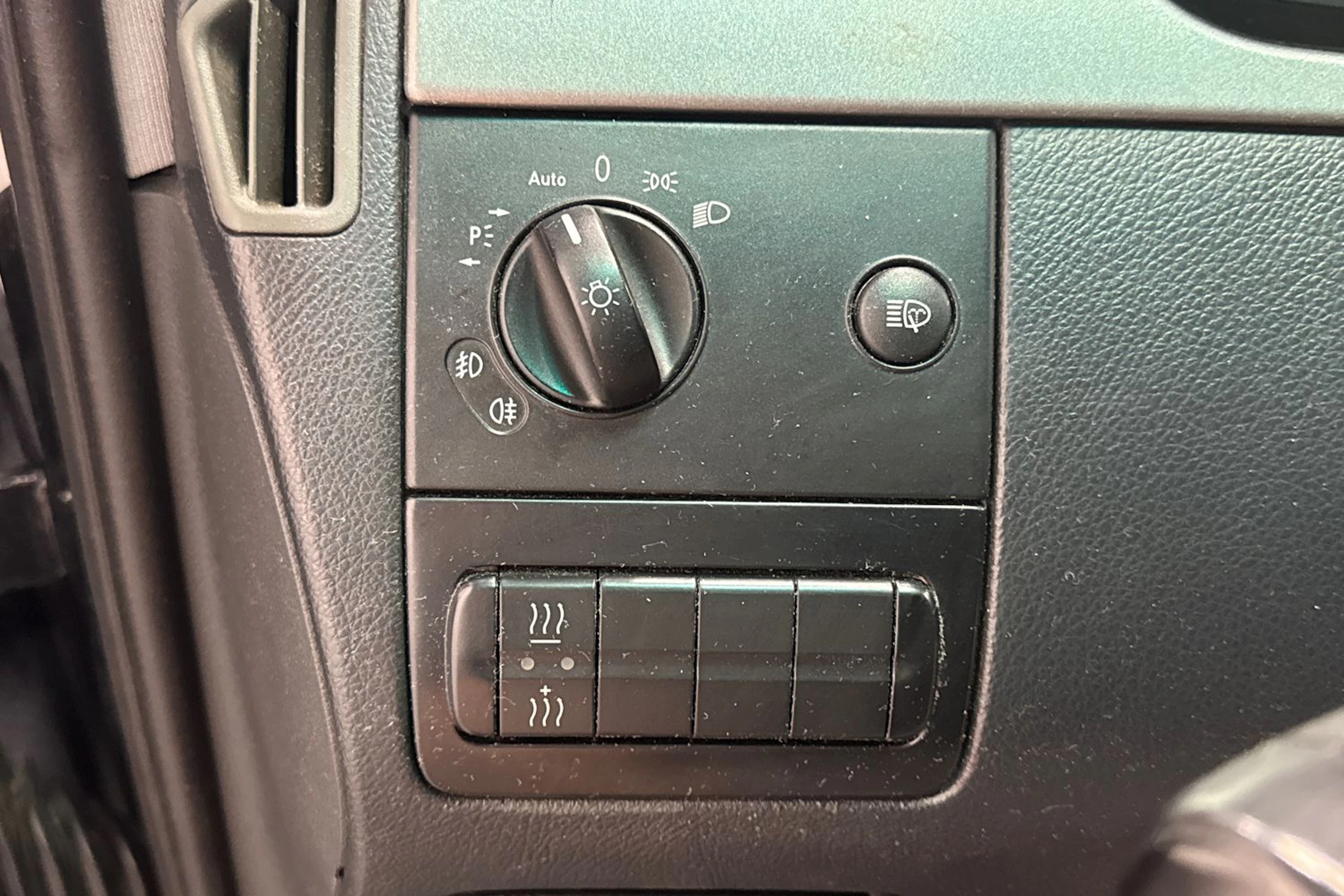 musta Mercedes-Benz Viano 2011 kuva 16.