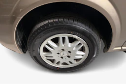 ruskea (beige) Mercedes-Benz Viano 2011 kuva 12.