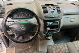 valkoinen Mercedes-Benz Vito 2004 kuva 7.