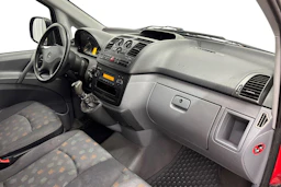 punainen Mercedes-Benz Vito 2007 kuva 7.