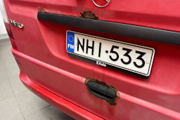 punainen Mercedes-Benz Vito 2007 kuva 29.